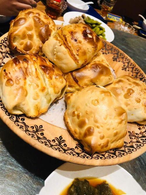 明星网红来新疆吃美食,一场味蕾与视觉的盛宴之旅