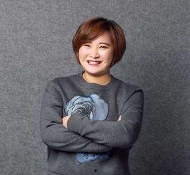 陈小叔明星网红是谁,揭秘当红明星网红背后的故事
