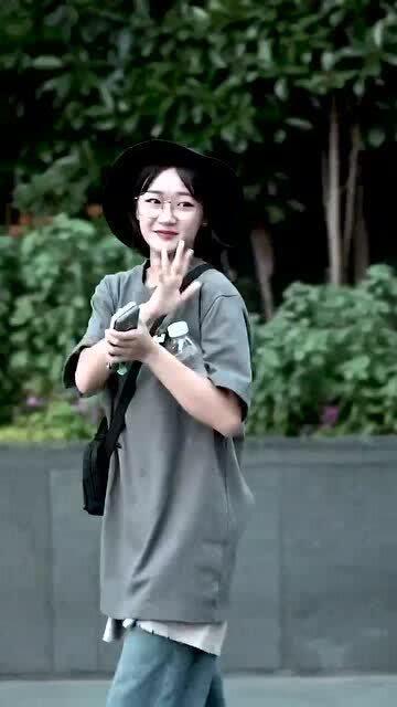 为成都加油的明星网红,明星网红共筑城市荣耀