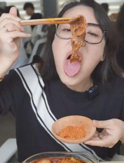 明星网红的日常生活,揭秘光鲜背后的真实生活