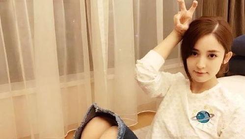 明星网红洗脸图片大全女,揭秘明星护肤秘诀