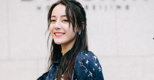 迪丽热巴明星网红,从明星到网红，美丽与才华并存的跨界女王