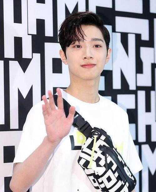 男人明星网红歌曲有哪些,盘点男性明星网红热门歌曲