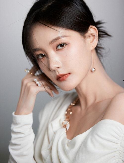 明星网红无水印素材下载,轻松获取热门资源攻略