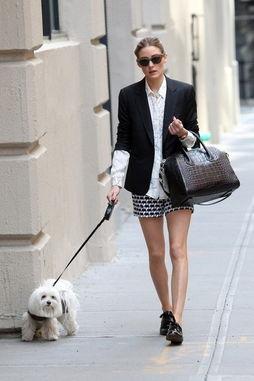 明星网红度假穿搭女,时尚度假必备单品大盘点