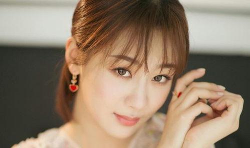 推荐近期明星网红有哪些,新晋偶像与网络红人的崛起