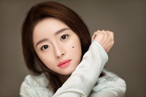 惟爱论明星网红推荐,惟爱论下的时尚潮流风向标”