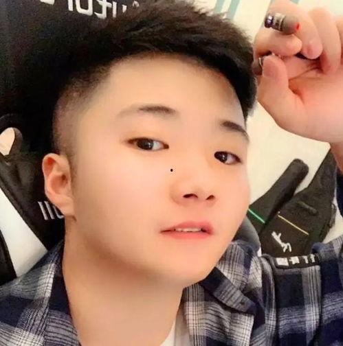 明星网红为什么那么有钱,流量变现背后的商业奇迹