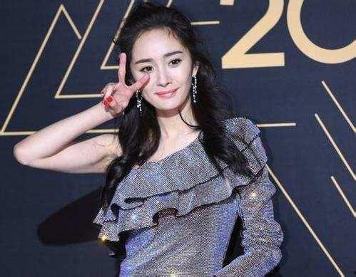 有哪个明星网红孕吐的