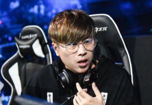 玩英雄联盟的明星网红