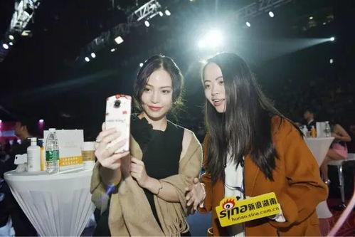 全民崇拜明星网红有哪些,明星网红的全民崇拜现象解析