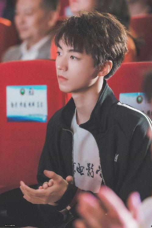 今日吃瓜王俊凯视频在线观看,揭秘娱乐圈幕后故事